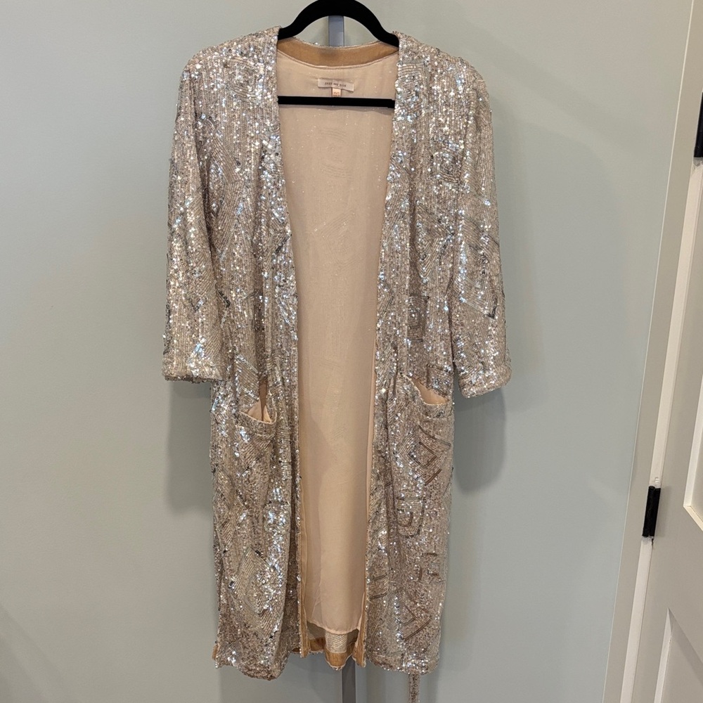Skies Are Blue Sequin Women's Robe - Silver/Gold and Cream